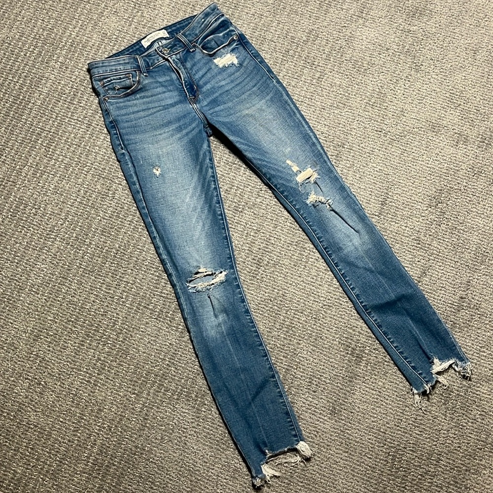 ABERCROMBIE & FITCH Super Skinny Ankle Mid Rise Light Wash Stretchy Denim Jeans